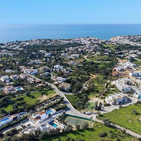 Casa Felicidade Villa Carvoeiro (Lagoa)