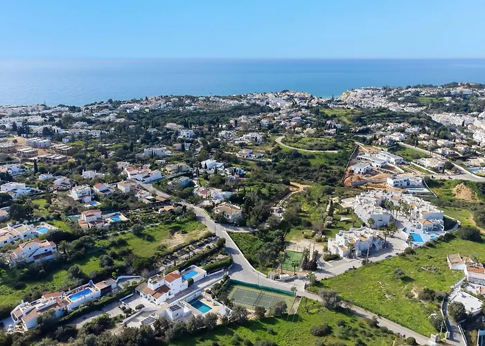 Casa Felicidade Villa Carvoeiro (Lagoa)